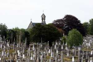 Chapel-Of-Rest-and-graveyard-Mount-Saint-Lawrence-300x200