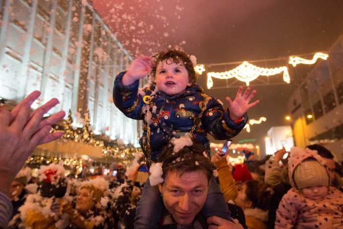 Three year old Neil Shanahan with his dad Michael on O'Connell Street for the ‘Light up Limerick’ switching on ceremony