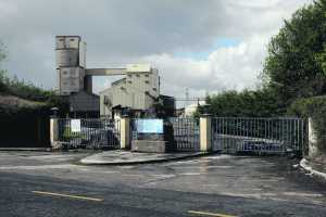 The Irish Cement Factory in Limerick. Picture Credit: Brian Gavin Press 22