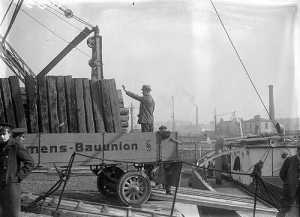 Machinery being unloaded at Limerick Docks for Shannon hydro-electric scheme