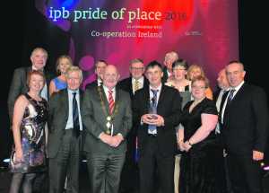 Representatives from Liskennett Farm – St Joseph’s Foundation with Dr Christopher Moran, chairman Co-operation Ireland, Tom Dowling, chairman of the Pride of Place Committee, George Jones, chairman IPB, and Mayor of Limerick, Cllr Kieran O'Hanlon.