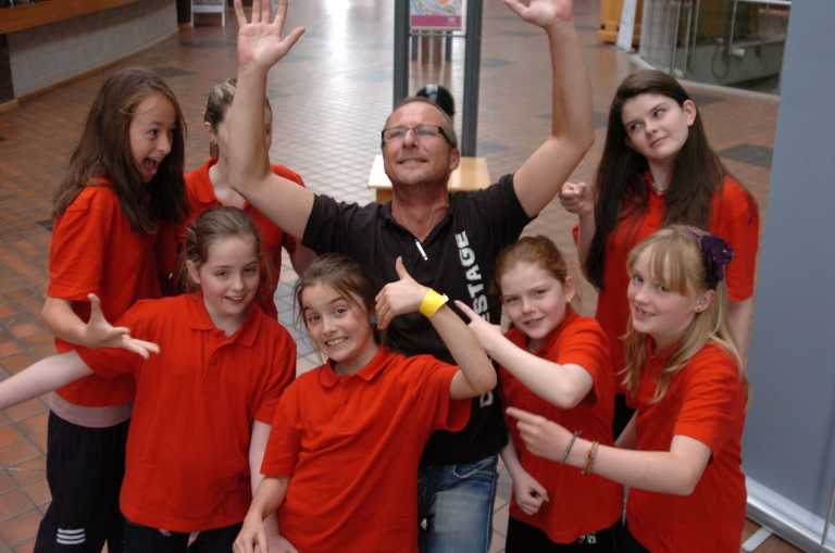 Sign up for Broadway, Kreative and Shining Stars