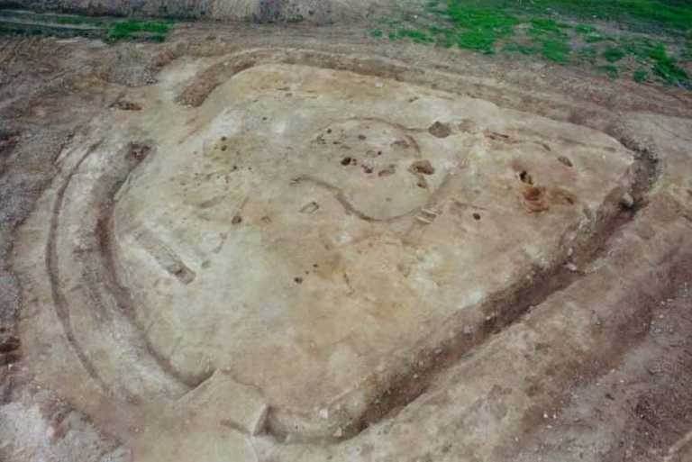 Time travel on the Southern Ring Road