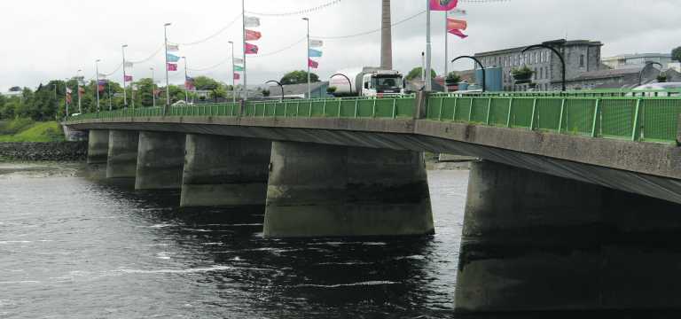 Council face calls to publish plans for future crossings on city bridge