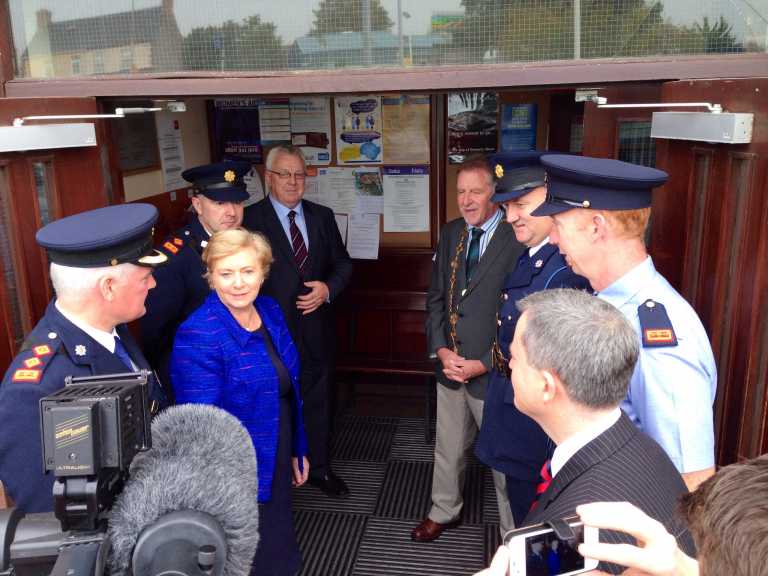 Justice minister commends Limerick Gardai on fight against crime