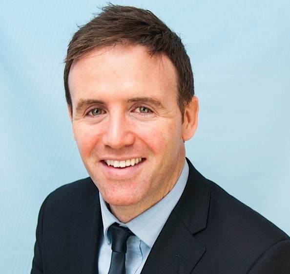 Tom-Neville21