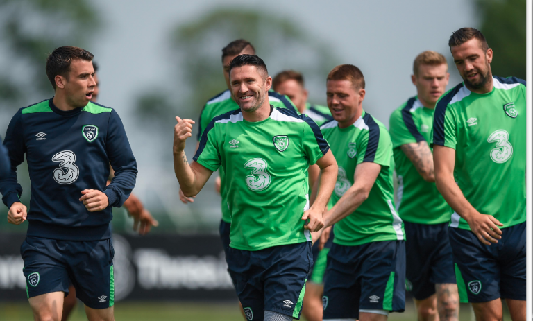 Opinion – Ireland should go down attacking