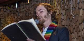 Limerick Pride 2017 started in perfect meter with an evening of ‘sharing words’ with Limerick’s home for poets, Stanzas. Limerick Post news.