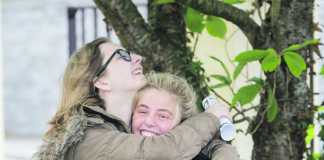 Delighted with their results friends Shannon O’Donnell, Glenbrook and Georgina O’Donnell, Kings Island celebrate outside their School Laurel Hill FCJ in Limerick. Photograph Liam Burke Press 22