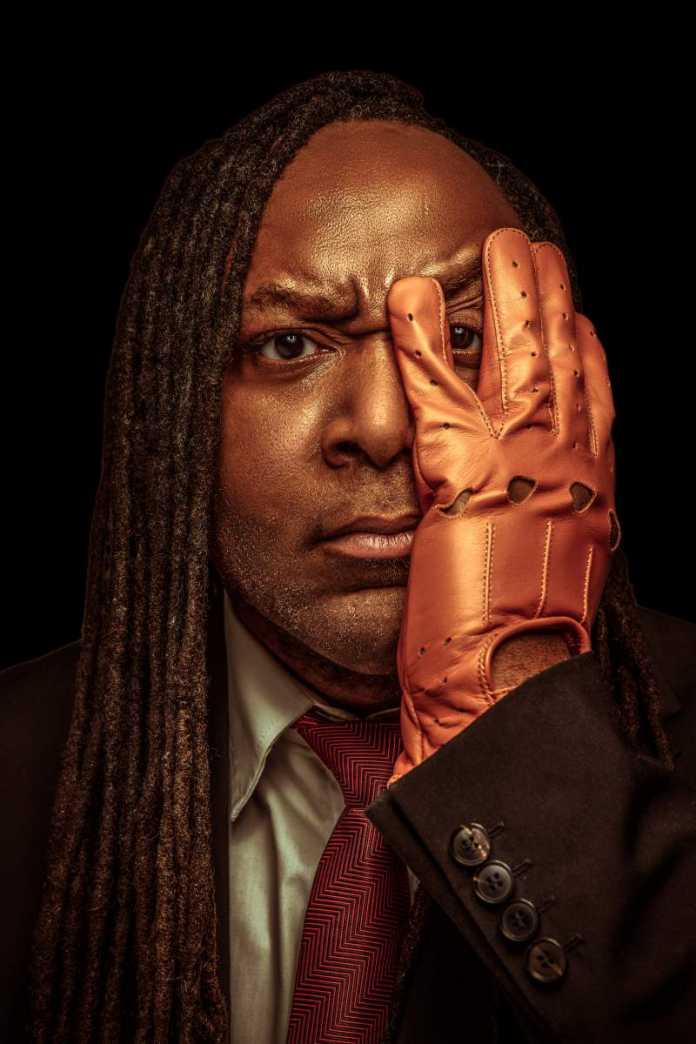 Reginald-D-Hunter__1496319830_90.210.87.231