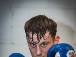 Hurlers boxing