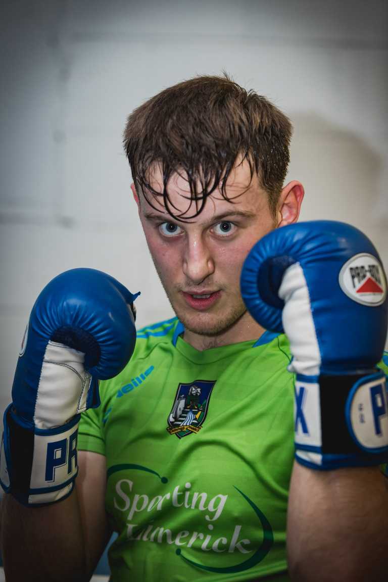 Hurlers boxing