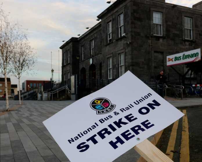 Strike placard at Colbert Station