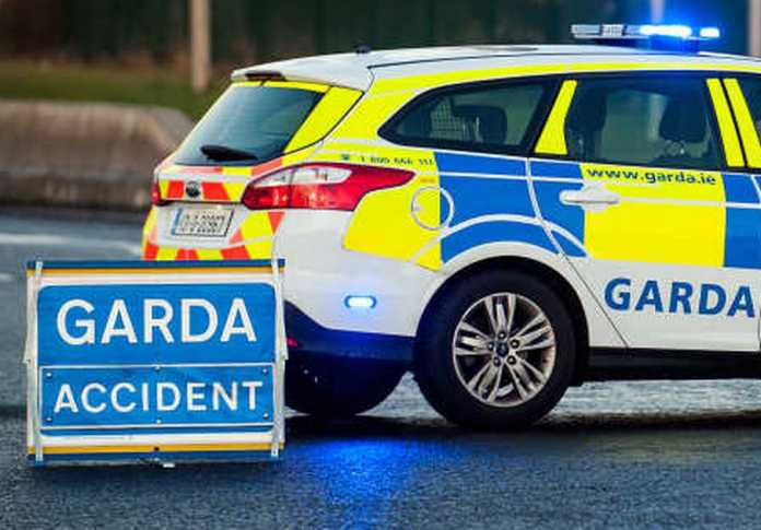Accident warning sign Road accident warning sign