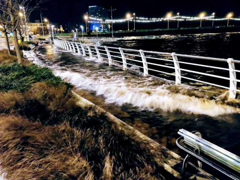 Storm Eleanor brings highest tides in fifty years to Limerick