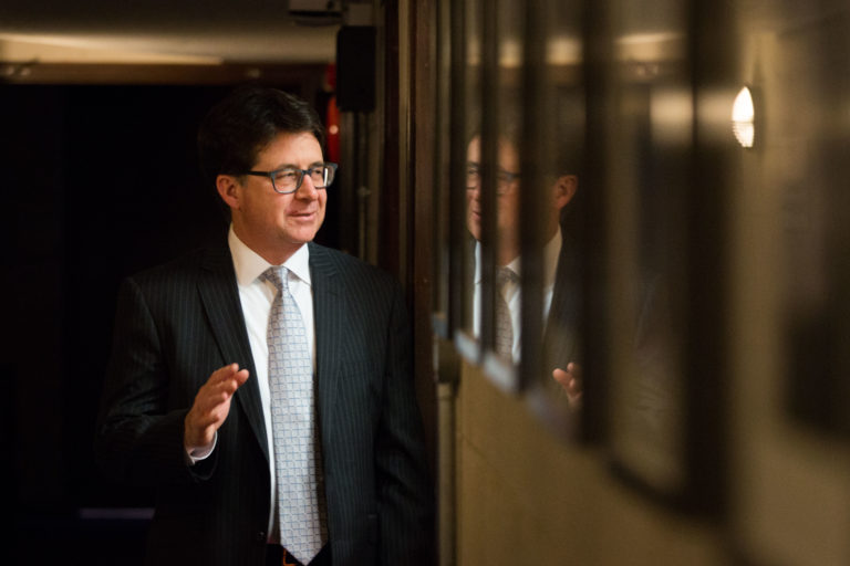 Famous American attorney to lecture at UL