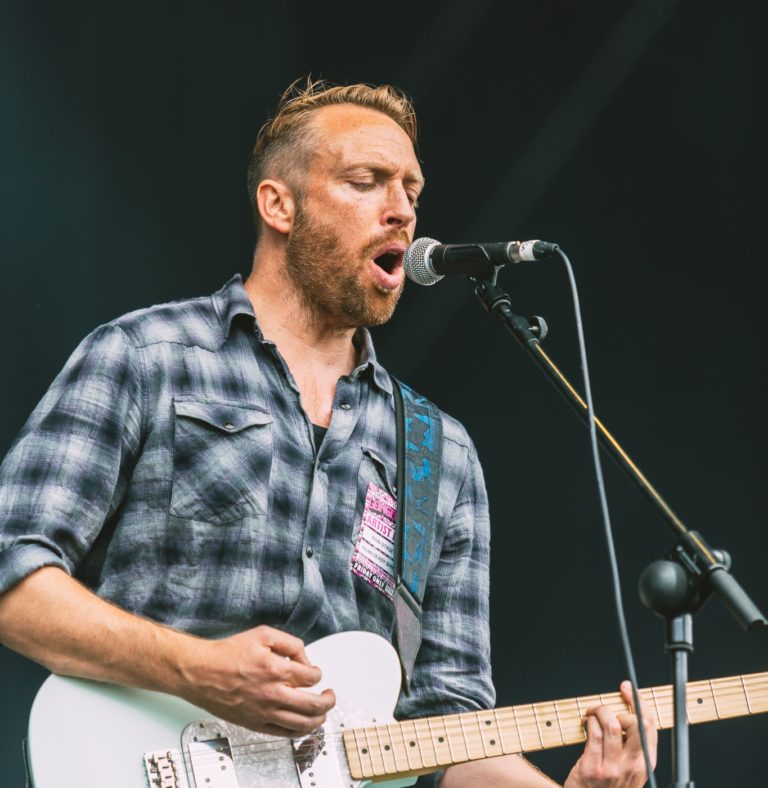 Live show and new music from Brian Deady