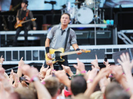 bruce springsteen thomond park limerick ireland music musician guitar