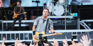 bruce springsteen thomond park limerick ireland music musician guitar