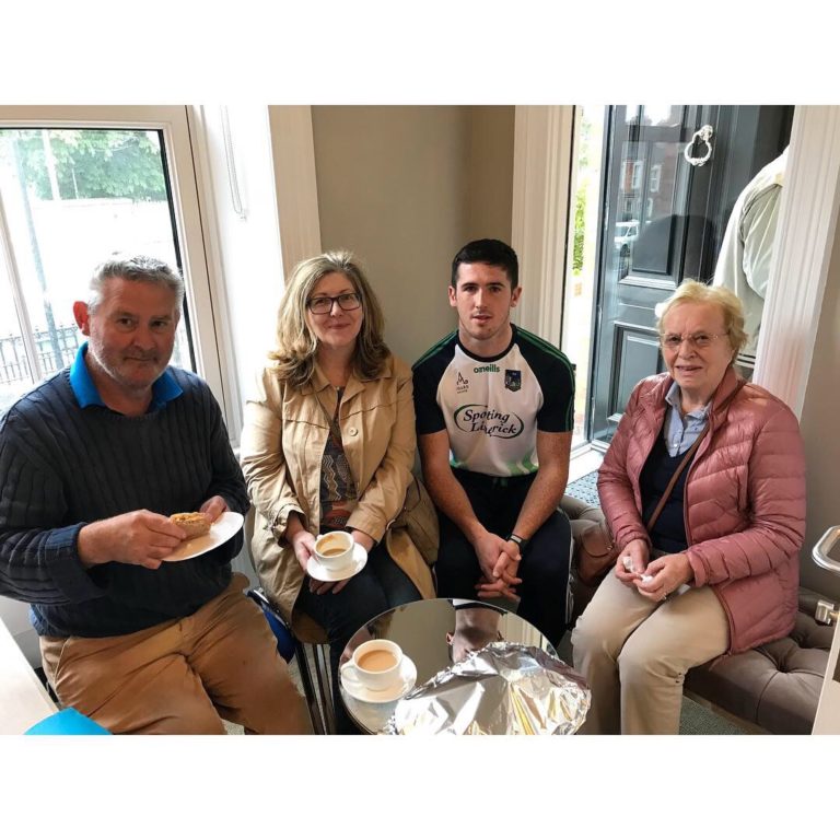 Photos: Limerick Hurlers eat cake at Alexandra Dental Practice