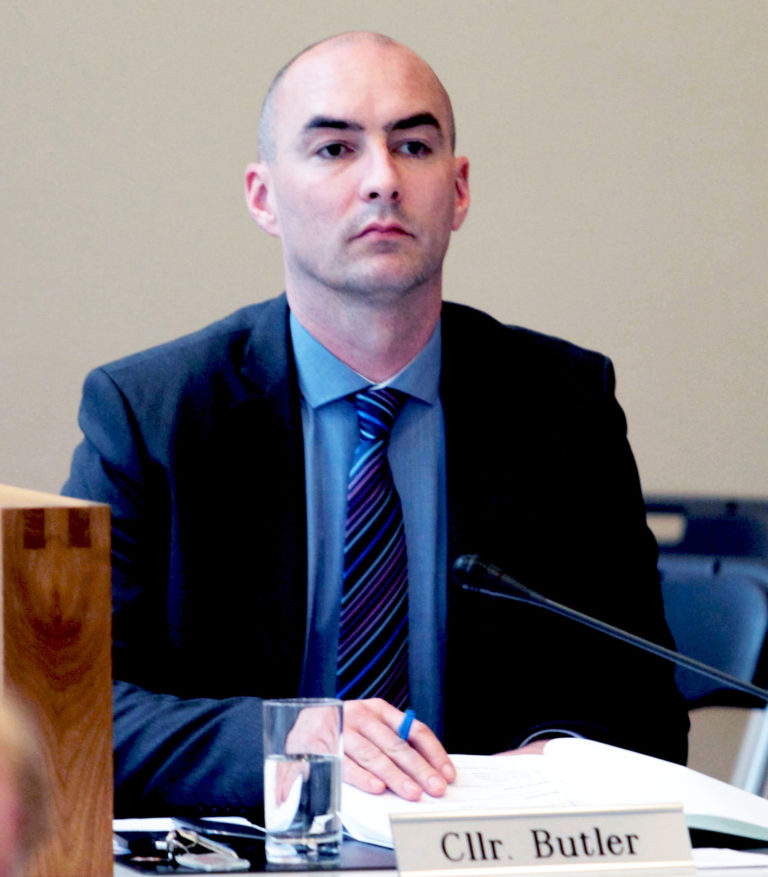 ‘I’m drinking the water and I’m fine!’