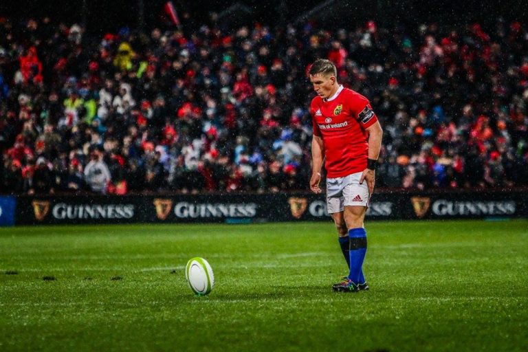Former Munster out-half joins Glasgow Warriors
