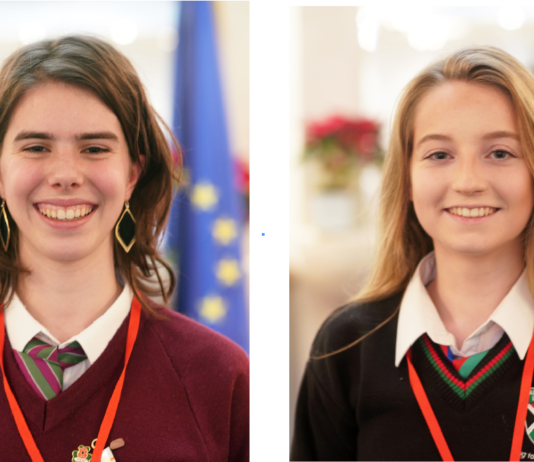 Céití Ní Mhathúna, Laurel Hill Coláiste, and Megan Ní Laighin, Gaelcholáiste Luimnigh