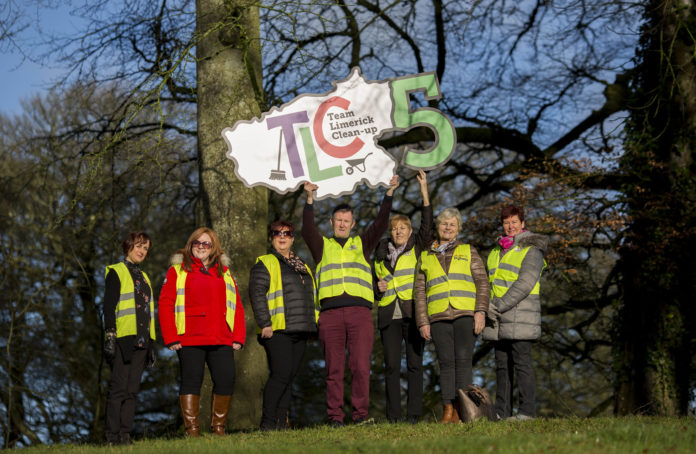 John Hardiman and fellow Castleconnell Tidy Town members pictured at the launch of Team Limerick Clean-Up 5 in Castleconnell, Co. Limerick. Taking place this Good Friday, April 19th, the initiative sees thousands of volunteers take to the streets of Limerick city and county each year for Europe's largest one-day clean up. Sponsored by the JP McManus Benevolent Fund, the event has seen over 360 tonnes of litter gathered from the streets since inception in 2015. Overall participation figures have passed the 60,000-mark and included over 550 volunteer groups from every town in Limerick last year. . Picture: Alan Place