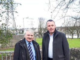 Deputy Willie O'Dea with Pat O'Neill in Greystones, Limerick.
