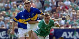 Brian O'Meara of Tipp and Ciaran Carey of Limerick Mandatory Credit©INPHO/Lorraine O'Sullivan