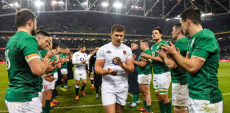 England captain Owen Farrell and his team are applauded from the pitch by Ireland after the Guinness Six Nations Rugby Championship match between Ireland and England in the Aviva Stadium in Dublin. Photo by Brendan Moran/Sportsfile