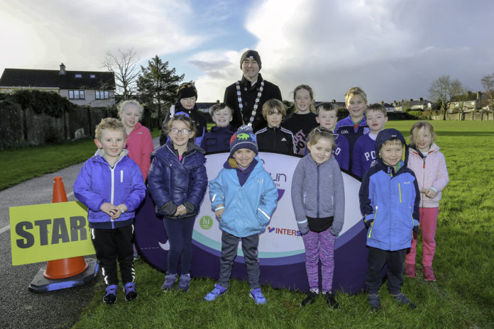 Parkrun in Shelbourne Park Limerick.. Metropolitan Mayor Daniel Butler prsented half marathon wristbands to 16 children participating in the VHI Parkrun .. Photography by: Kieran Ryan-Benson