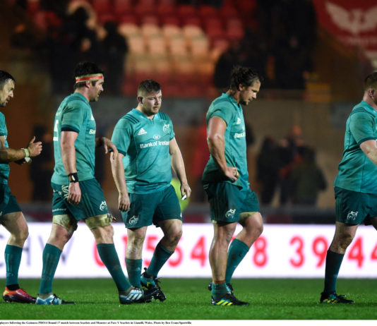 Dejected Munster players following the Guinness PRO14 Round 17 match between Scarlets and Munster at Parc Y Scarlets in Llanelli, Wales. Photo by Ben Evans/Sportsfile