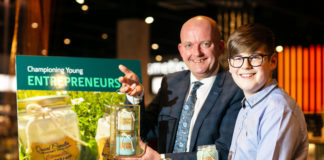 Shannon Airport Head of Commercial operations Darren Smyth with Evan Quaid at the Shannon Duty Free shop. Photo: Arthur Ellis