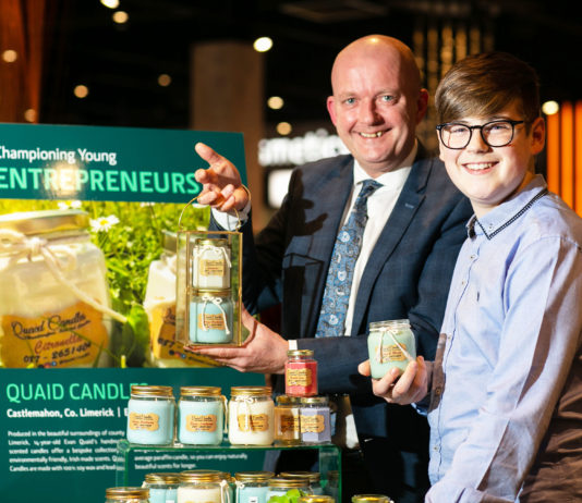 Shannon Airport Head of Commercial operations Darren Smyth with Evan Quaid at the Shannon Duty Free shop. Photo: Arthur Ellis