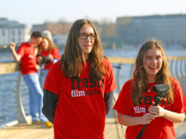 Pictured are Oisin McKeogh, 16 from Clare and Rebecca Jones, 16 from Tipperary, who won the Audience Award of the Limerick Heats of Fresh Film Festival for their film 'The Secret Life', a documentary about a girl struggling with her inner demons. Fresh Festival Festival and Ireland's Young Filmmaker of the Year Awards 2019 run from March 25 – 30, with the finals for the Juniors on Wednesday, March 27 and the finals for the Seniors on Thursday, March 28 in the Odeon, Castletroy Shopping Centre, Limerick. See freshfilmfestival.net. Picture: Dermot Culhane. Limerick Post