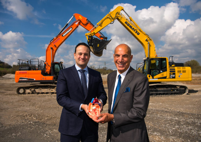 Pictured are Taoiseach Leo Varadkar and Edwards Lifesciences CEO Mike Mussallem with a model heart. Picture by Diarmuid Greene