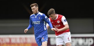 Sean Russell, Limerick FC in action against Jason McGuinness, St Patrick's Athletic. Picture credit: Matt Browne / SPORTSFILE