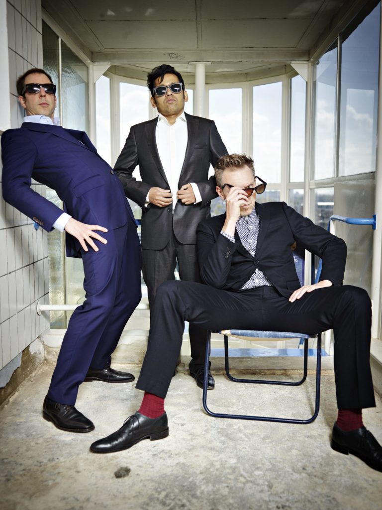 ‘Dam hot trio for Friday night jazz