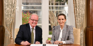 Dr Des Fitzgerald, President of the University of Limerick, and Dr Anne Heffernan, Dunnes Stores at the contracting signing in Plassey House, University of Limerick. Photo by Diarmuid Greene / True Media