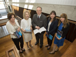 WHO seminar at University of Limerick Ôbreaks mythsÕ around health of migrants and refugees A World Health Organisation seminar held at the University of Limerick has sought to bust myths and promote facts around the health of refugees and migrants. Pictured at the event were, Prof. Ailish Hannigan, GEMS, UL, Prof. Deirdre McGrath, Head GEMS, UL, Dr. Santino Severoni, Acting Director, Division of Health Systems and Public Health & Coordinator, Migration and Health Programme, Division of Policy and Governance for Health and Well-being, WHO Regional Office for Europe, Prof. Anne MacFarlane, GEMS, UL and Simona Melki, Prhramme Assistant WHO. The WHO seminar on Refugee and Migrant health took place this Monday at the Graduate Entry Medical School (GEMS) in UL. Picture: Alan Place