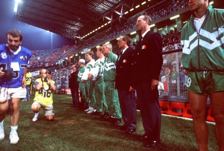 Limerick Mayor opens book of condolence for Jack Charlton