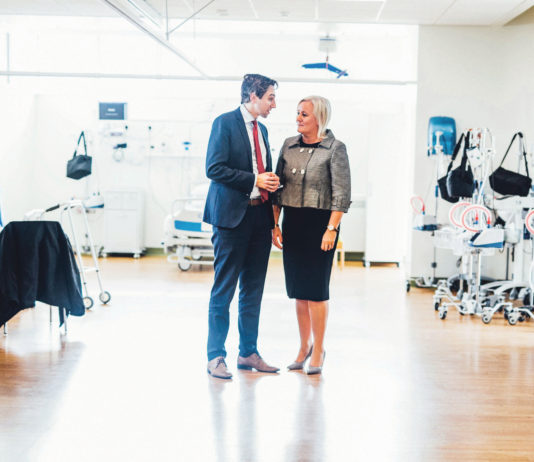 Health Minister Simon Harris with UL Hospitals Group chief executive Professor Colette Cowan. Photo: Brian Arthur.