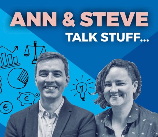 Ann Blake and Stephen Kinsella talk stuff, in the fifth episode of this podcast, Ann and Steve talk about the 'Lemon Problem' and how our choices and knowledge impact the cost and value of items, and the impact that has on the economy. #KeepingLimerickPosted #AnnSteveTalk