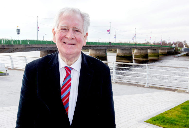 Tributes paid to former FG Senator Pat Kennedy
