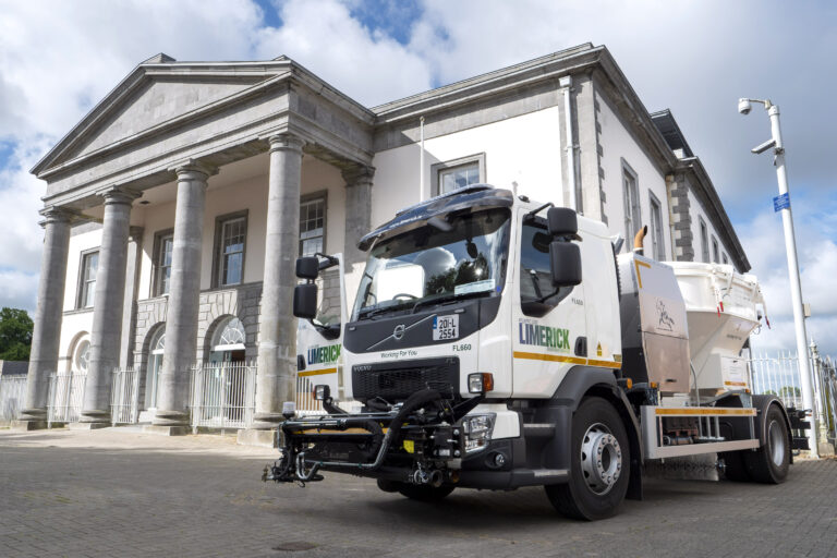 #ReadySpreadyGo! Limerick City and County Council invites the weird, wacky and wonderful in name game for gritting and road repair vehicles