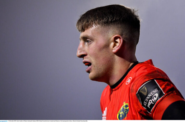 HIGHLIGHTS | Munster A unravel Connacht Eagles in UL