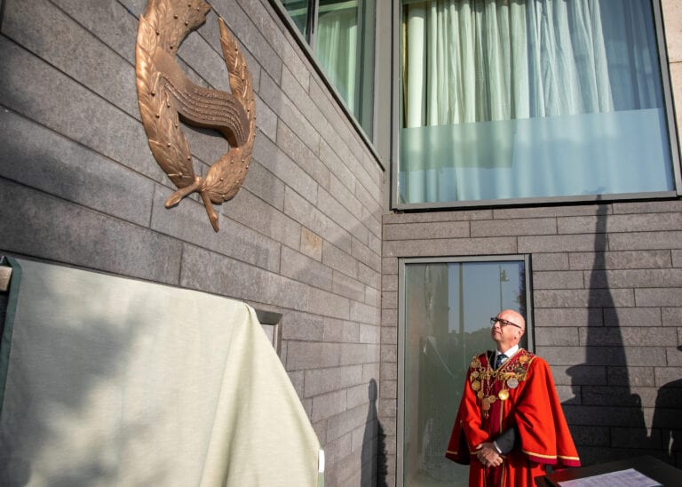 Bronze Wreath unveiled at War of Independence Memorial in Limerick