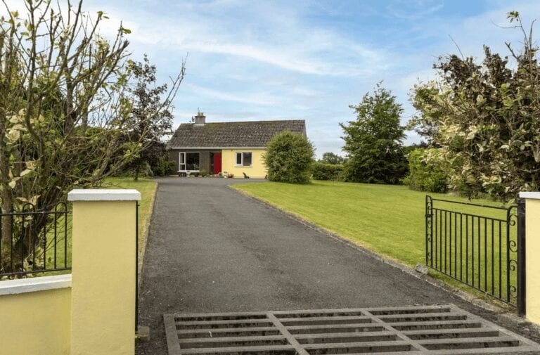 #OnTheMarket: Clogher – Just 20 mins from Limerick City