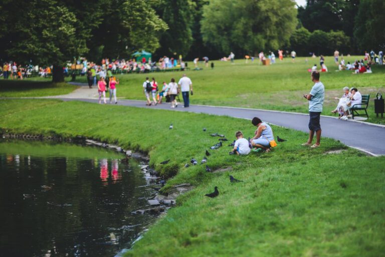 New £7m consortium funded to boost research on urban spaces and tackling health inequalities